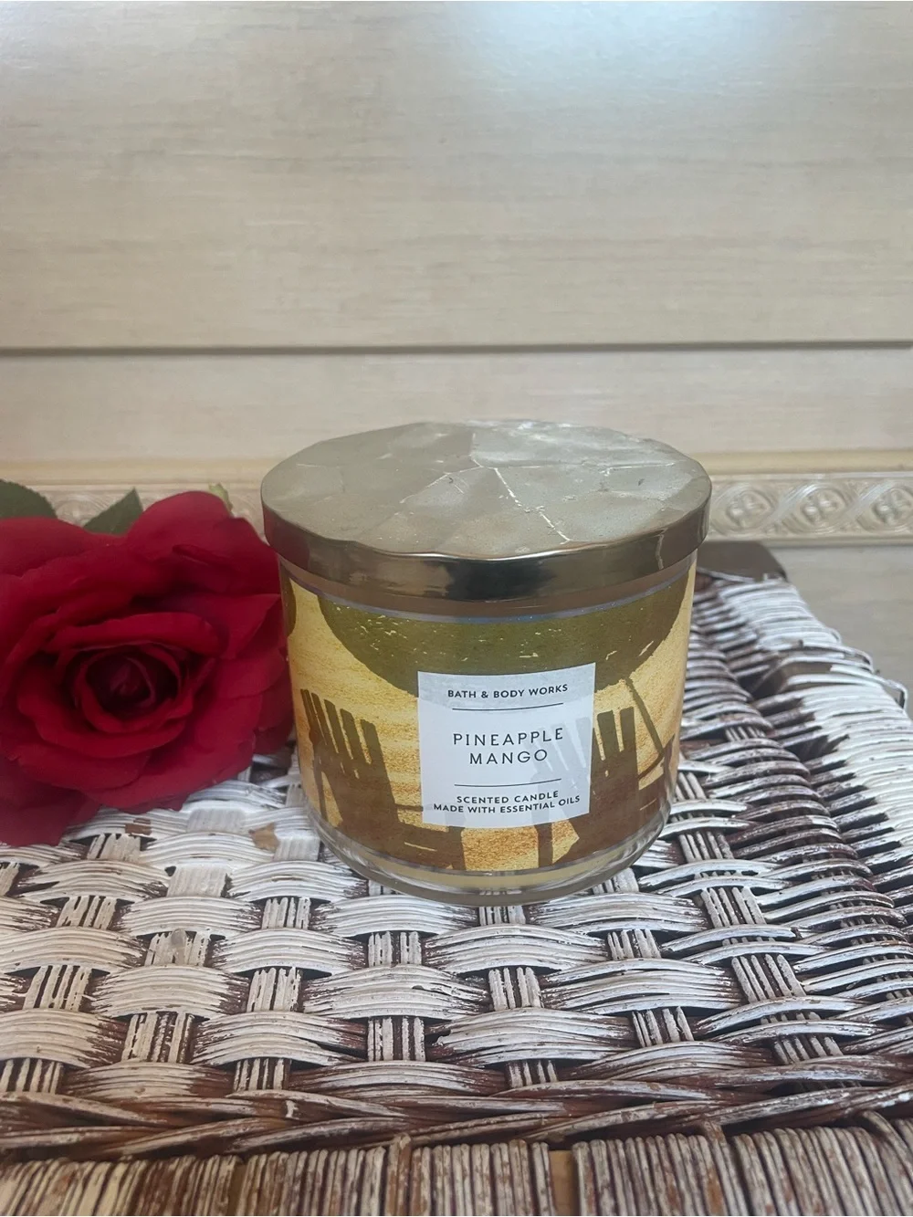 New Bath & Body Works “pineapple Mango” 3-wick Candle - Picture 2 of 4